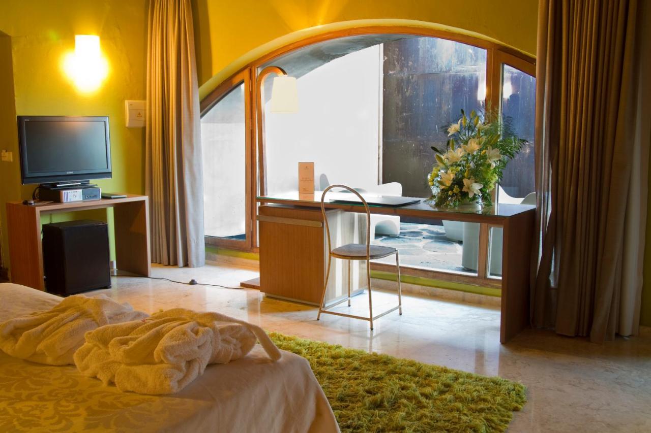 Hotel Conventual De Alcantara Alcántara Eksteriør billede